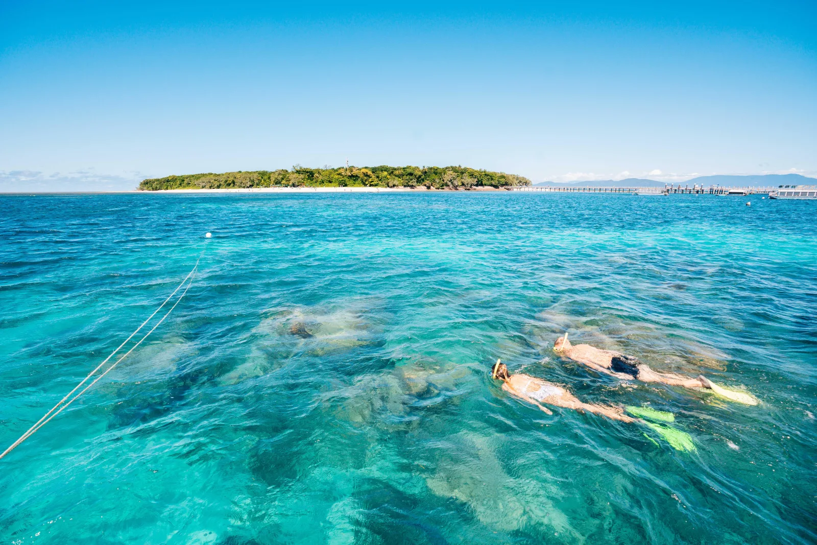 Green Island Full-Day and Half-Day Cruise from Cairns